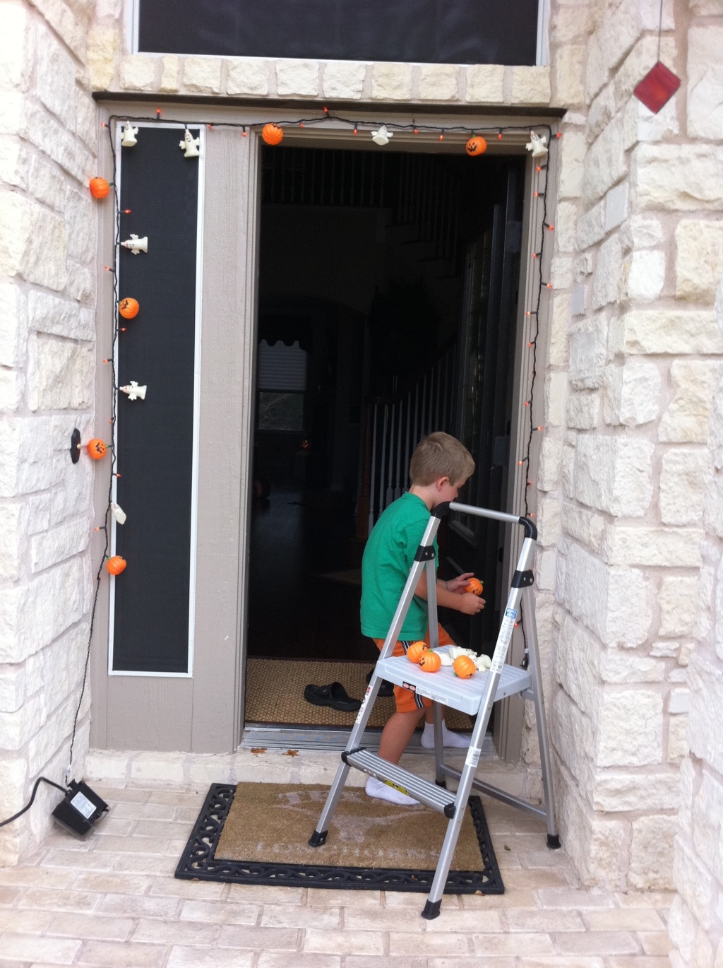 2011-10-10-Halloween Ian Sydney-03.jpg